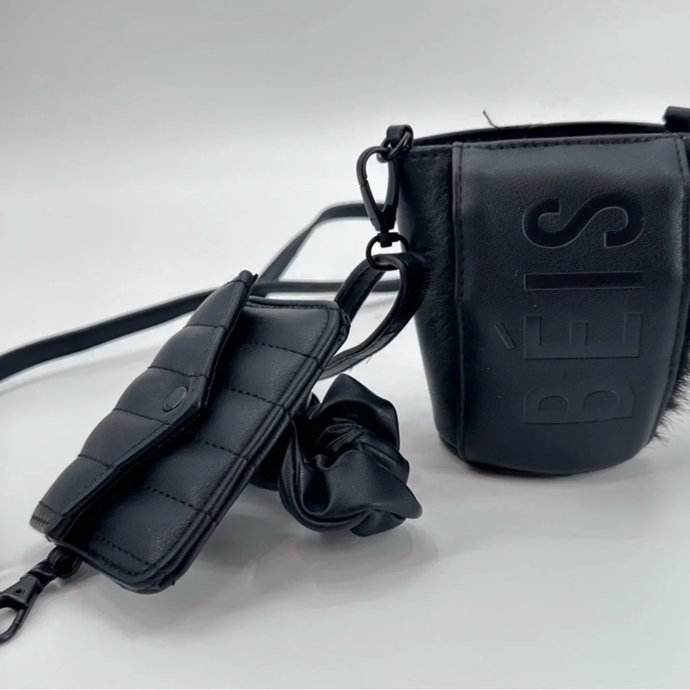 BEIS Black Travel‎ Drink Faux Fur Koozie Sling Bag Wallet Strap Accessory NWT